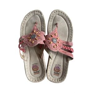 Earth Spirit Gelron Women’s Sandals Thongs Size 9.5 Coral Beaded